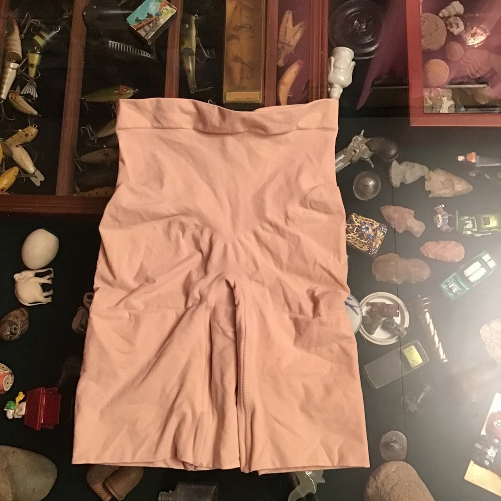 SPANX Beige Shapewear Shorts Large